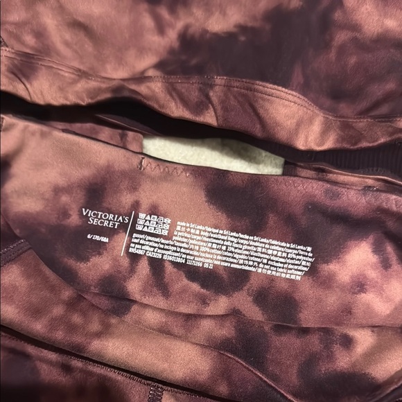 Victoria's Secret Tie-Dye Burgundy Athletic Set Sz S - Picture 2 of 5